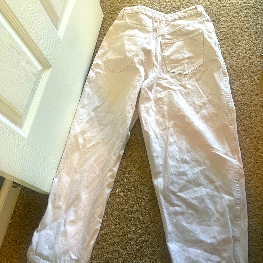 Cream Zara Jeans Size 4 Good condition